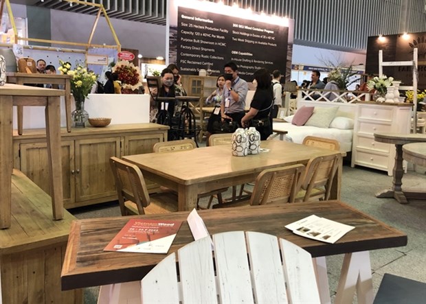International furniture expo opens in HCM City hinh anh 1