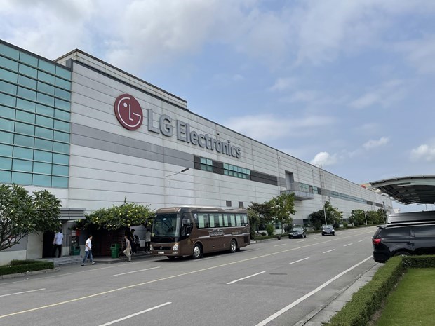 LG Electronics scales up R&D in Vietnam hinh anh 1