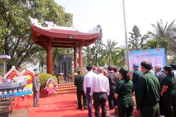 Da Nang ceremony commemorates fallen soldiers in Gac Ma battle hinh anh 2