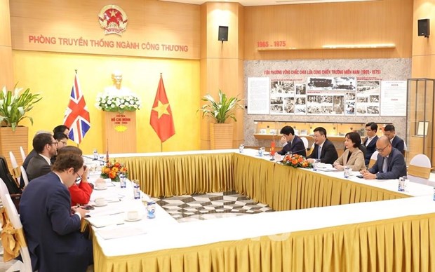 Vietnam, UK promote trade, green technology cooperation hinh anh 2