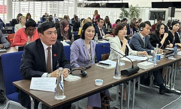 Vietnam attends meeting of Association of Secretaries General of Parliaments hinh anh 1