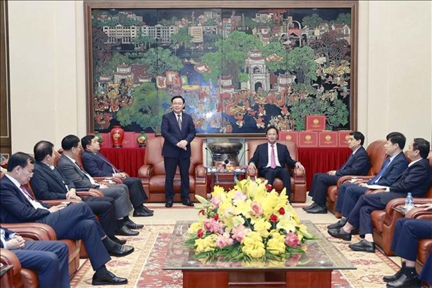 NA Chairman asks Hung Yen to invest more in infrastructure hinh anh 1