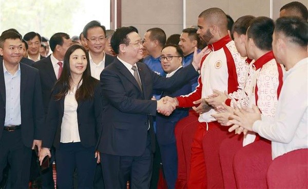 NA Chairman visits northern Hung Yen province hinh anh 3