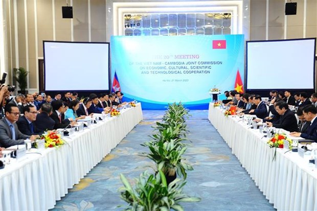 Vietnam, Cambodia to maintain high-level consultations, bilateral mechanisms hinh anh 1