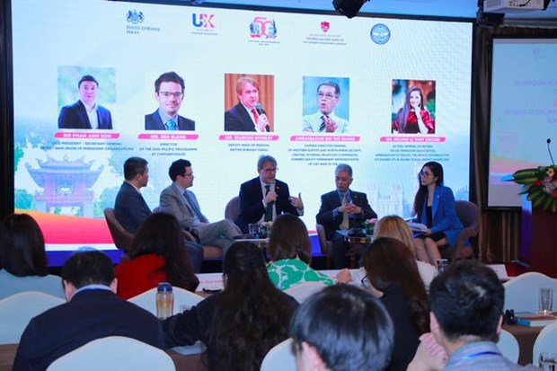 Seminar discusses 50 years of achievements, prospects of Vietnam - UK ties hinh anh 1