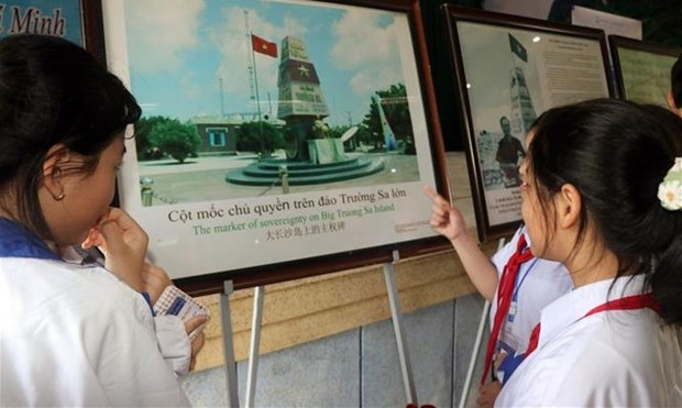 Maritime sovereignty exhibition held in Quang Tri hinh anh 1