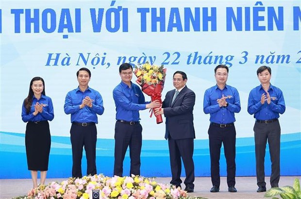 Prime Minister calls on youth to play pioneering role hinh anh 1