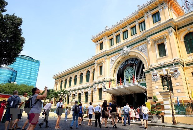 HCM City's tourism shows positive signs with return of Chinese visitors hinh anh 1