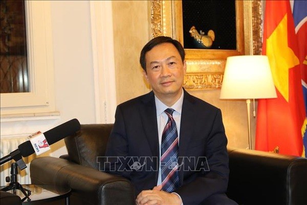 Ambassador highlights progresses of Vietnam-Italy relations over 50 years hinh anh 3