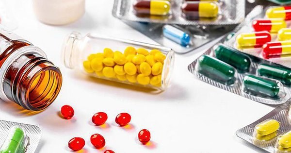 Vietnam temporarily suspends import, circulation of 15 types of medicines hinh anh 1