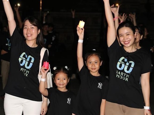 Vietnam saves 298,000 kWh during Earth Hour 2023 hinh anh 1