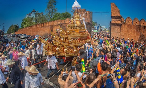 Thailand to go big on Songkran festival to boost tourism hinh anh 1