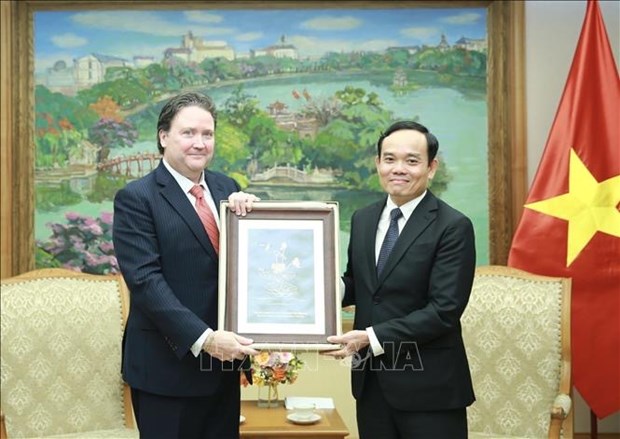 Deputy Prime Minister receives US Ambassador hinh anh 1