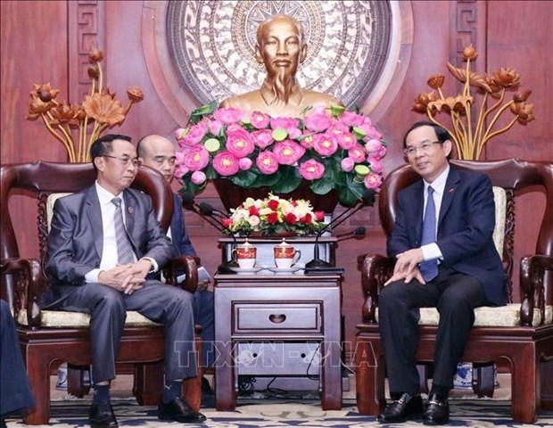HCM City's leader receives Lao legislator hinh anh 1