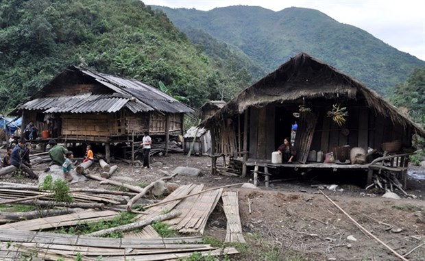 Government issues details on aid for ethnic minority housing, land reclamation hinh anh 1