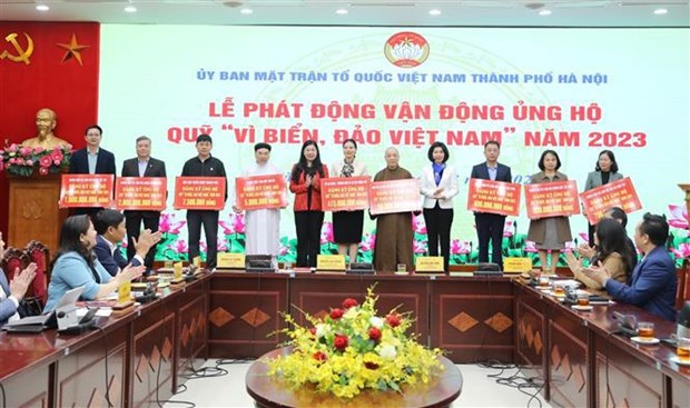 Hanoi raises funds for Vietnam’s seas and islands hinh anh 1