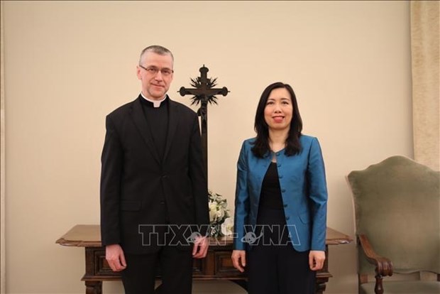 Vietnam - Holy See relations record much progress: officials hinh anh 1