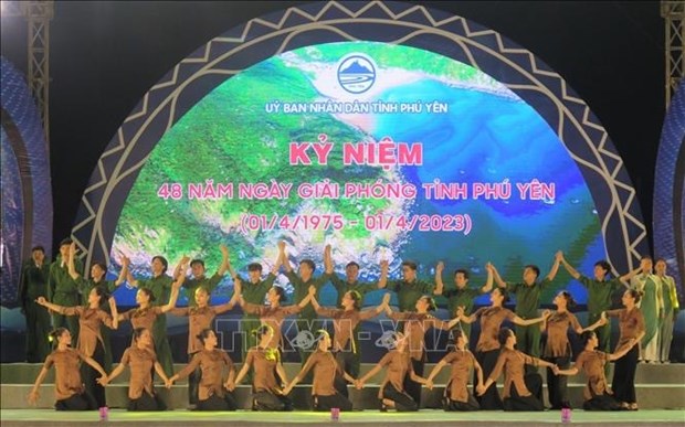 Culture-tourism week underway in Phu Yen province hinh anh 1