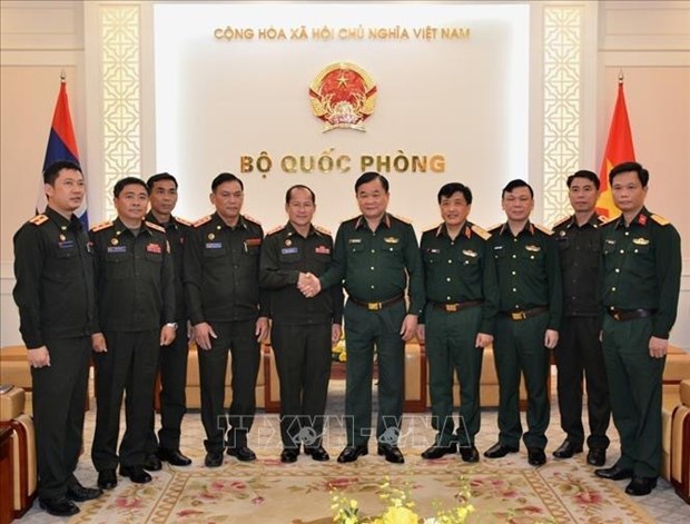 Defence cooperation key pillar in Vietnam-Laos ties: official hinh anh 1