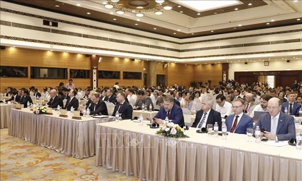 Vietnam-Russia business forum attracts 200 firms hinh anh 2