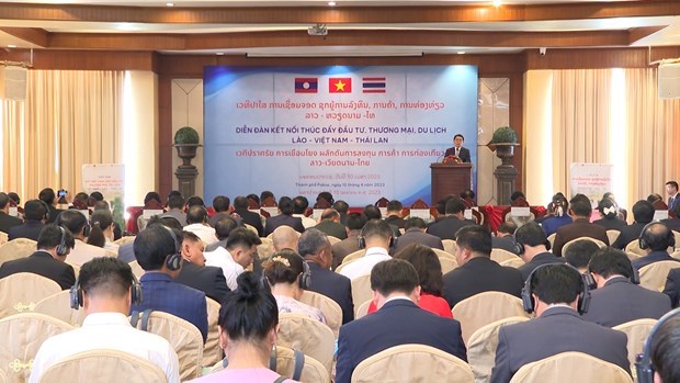 Vietnamese, Lao, Thai localities foster trade ties hinh anh 1