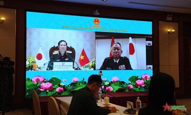 Vietnam, Japan discuss ways to boost defence ties hinh anh 1