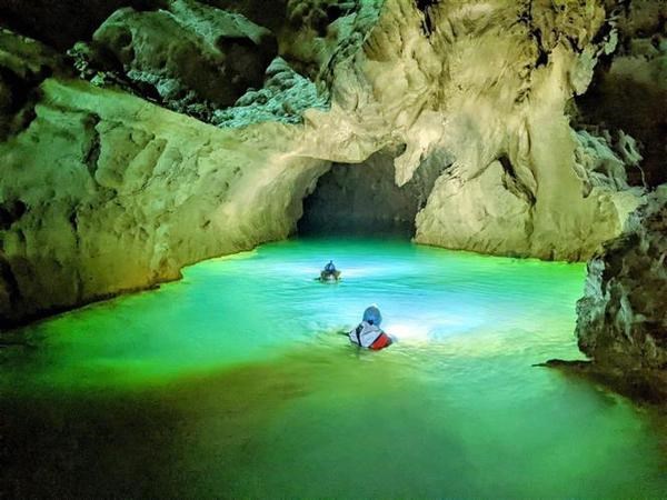 22 new caves discovered in Quang Binh hinh anh 1