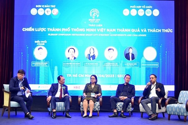 Data key to developing smart city in HCM City hinh anh 1