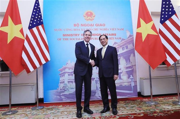 Foreign Minister holds talks with US Secretary of State hinh anh 1