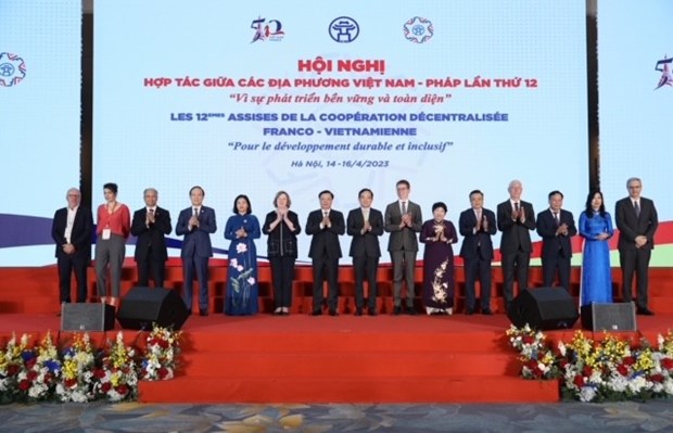 Vietnam facilitates operation of French investors: official hinh anh 2