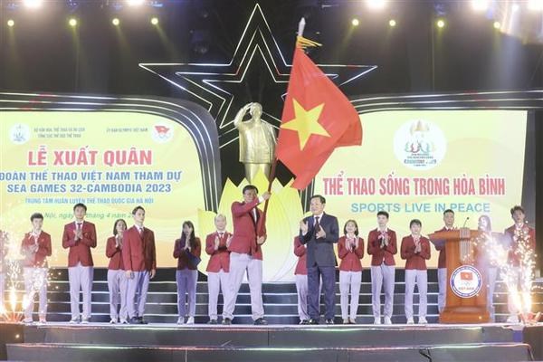 Send-off ceremony held for sports delegation to SEA Games 32 hinh anh 1