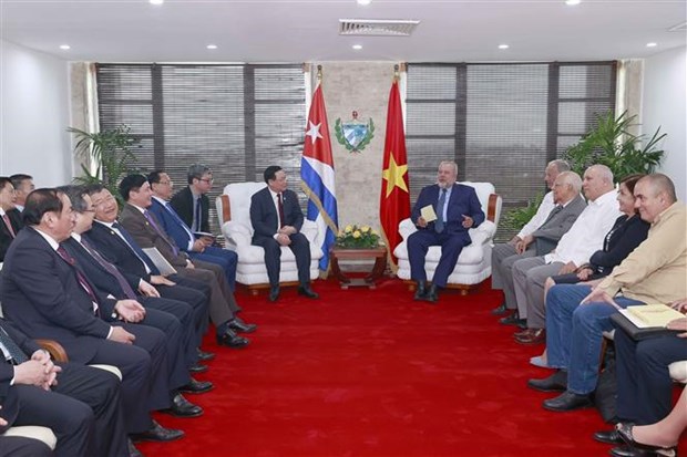 Vietnamese NA Chairman meets with Cuban PM in Havana hinh anh 2