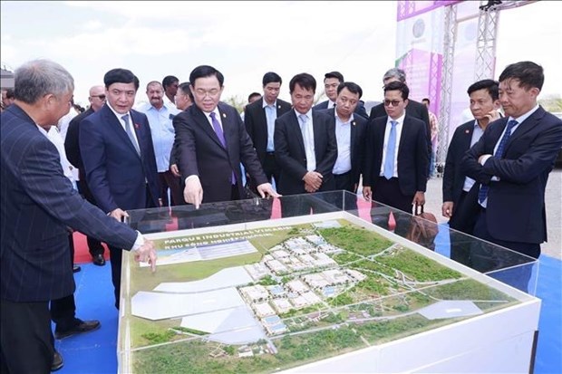 Vietnamese, Cuban NA leaders attend inauguration of important projects in Cuba hinh anh 2