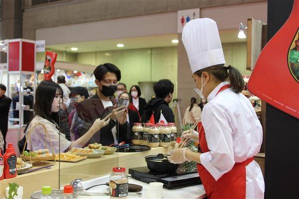 Vietnamese firms aim for stronger presence on Japanese market hinh anh 2