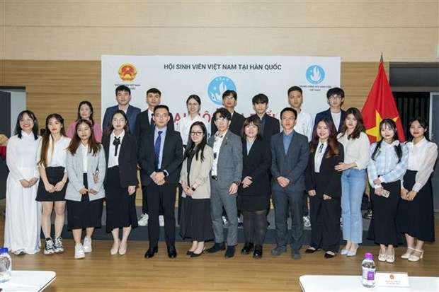 Students' association in RoK works actively to support members hinh anh 1