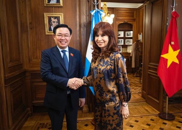 Vietnam, Argentina agree to boost cooperation in legislative affairs hinh anh 1