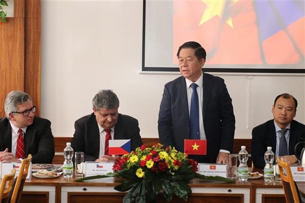 Vietnam seeks to foster relations with Czech Republic hinh anh 1