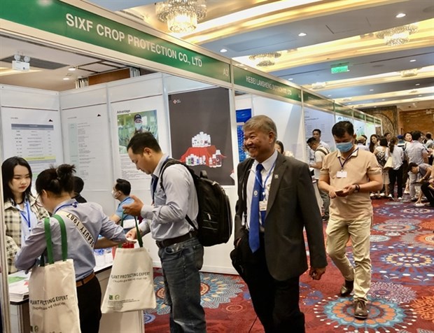 Int'l exhibition displays agricultural fertilisers, plant protection products hinh anh 1
