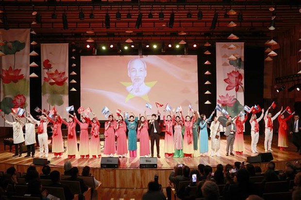 Special music show marks 50 years of Vietnam - Argentina diplomatic ties hinh anh 1