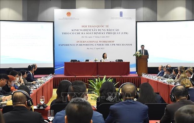 Vietnam strongly commits to ensuring human rights hinh anh 1