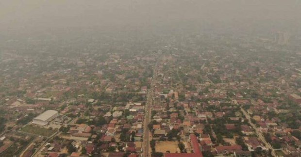 Laos warns of heat, pollution-related diseases hinh anh 1
