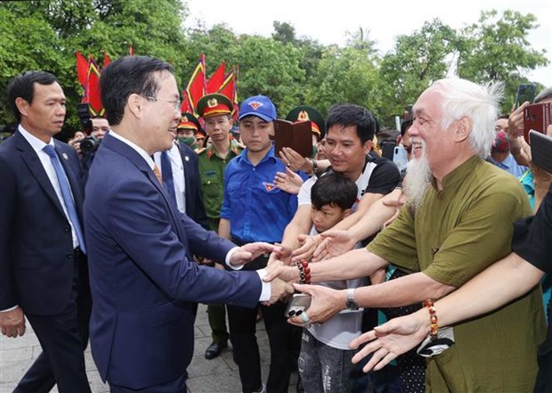Leaders commemorate Hung Kings in Phu Tho province hinh anh 2