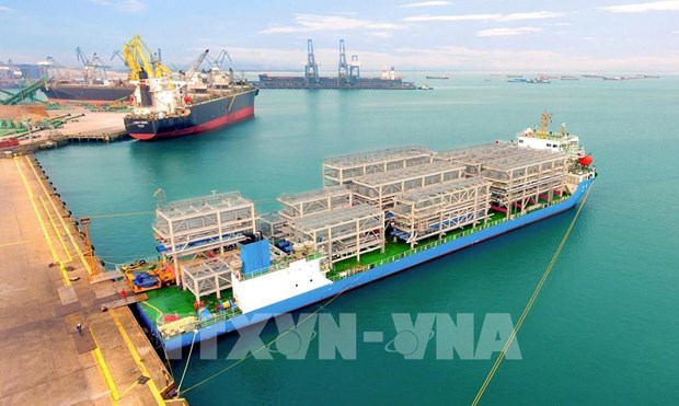 Vietnam posts trade surplus of 6.35 billion USD in four months hinh anh 2