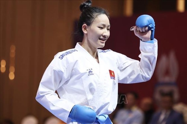 SEA Games 32: Vietnam secures more gold in karate, vovinam events hinh anh 1
