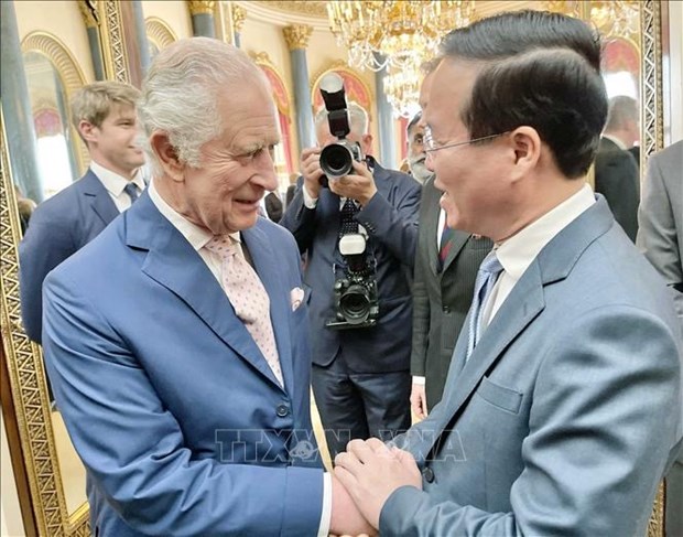 President Vo Van Thuong attends King Charles III's coronation hinh anh 1