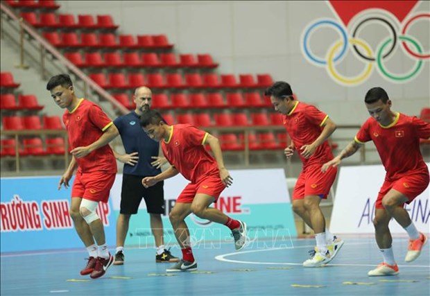 Players to train in South America ahead of 2024 AFC Futsal Asian Cup qualifiers hinh anh 1