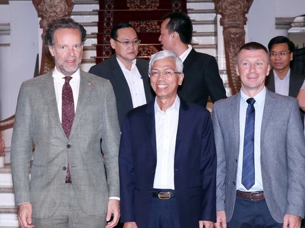 HCM City wishes to boost ties with Dutch partners hinh anh 1
