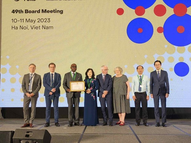Global Fund pledges to help Vietnam fight AIDS, TB, malaria hinh anh 1