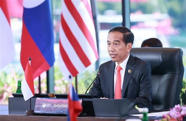 PM emphasises core factors of ASEAN at 42nd summit hinh anh 2