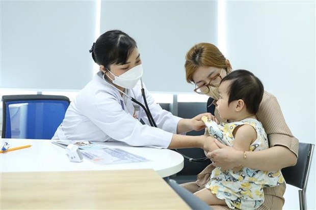 Deputy PM urges ensuring enough vaccines for expanded immunisation programme hinh anh 1